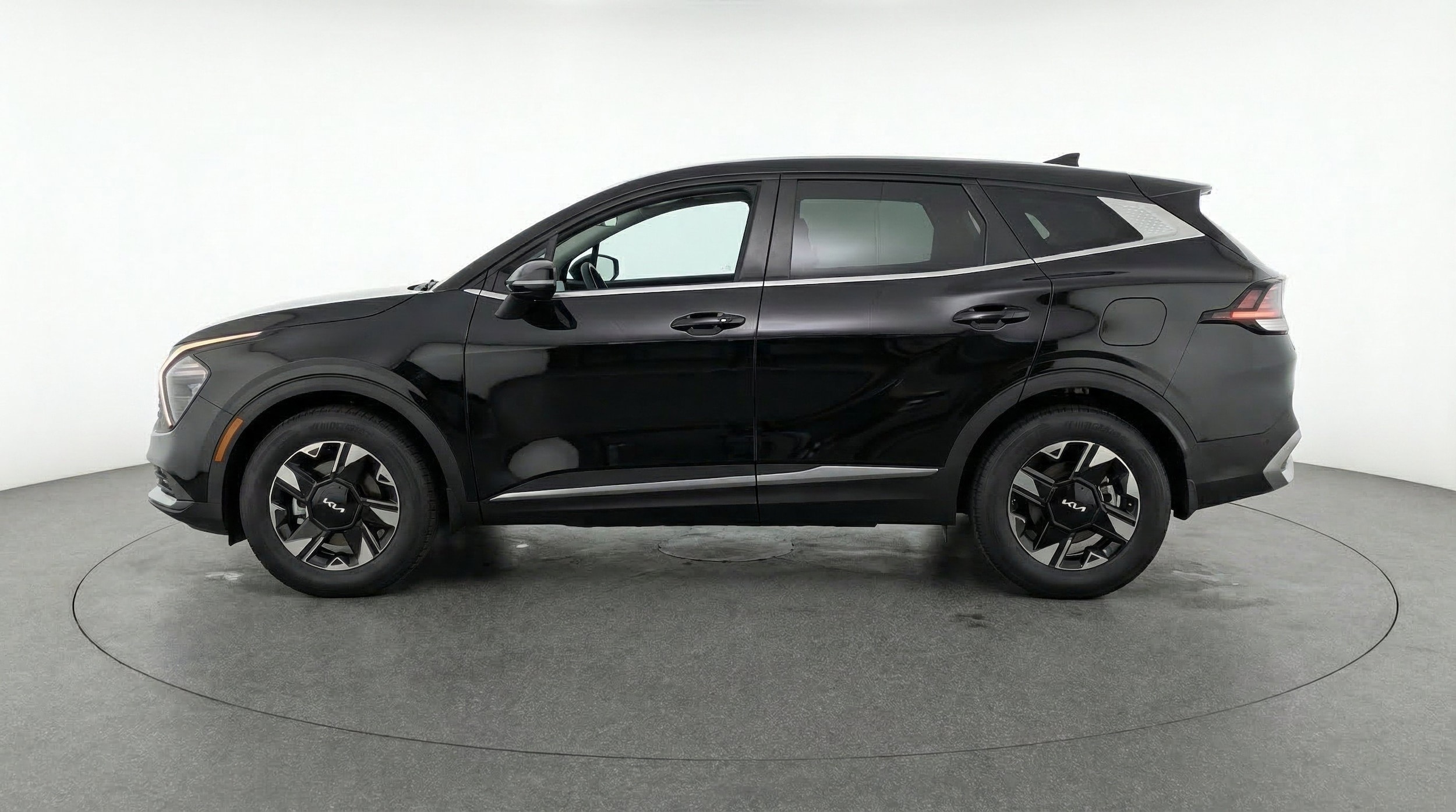 Thumbnail: 2026 Kia Sportage - 5