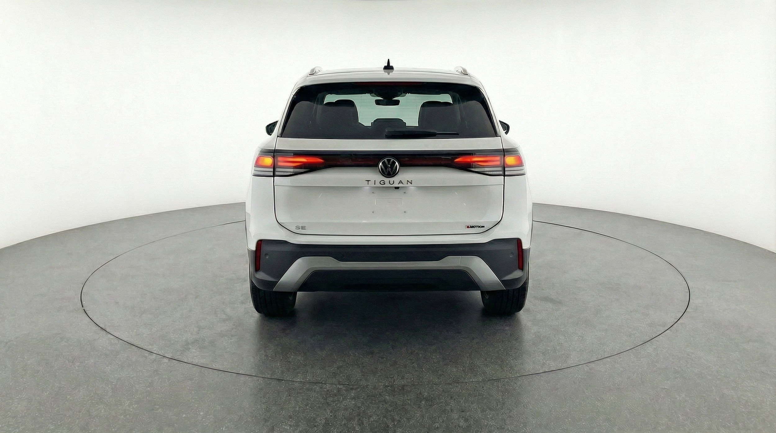 Thumbnail: 2026 Volkswagen Tiguan - 7