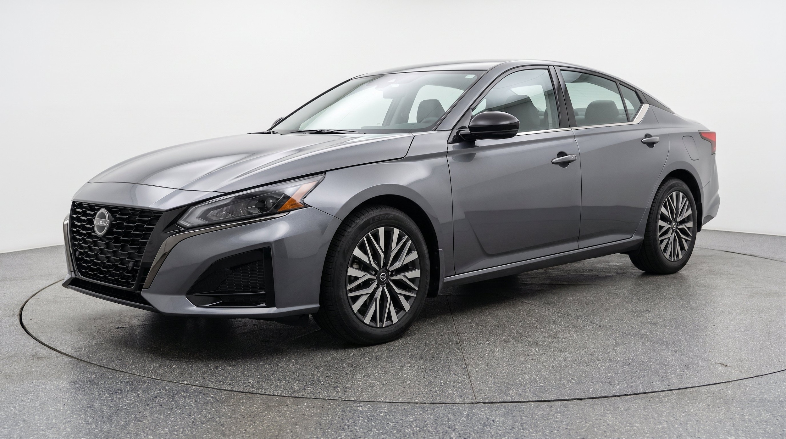 Thumbnail: 2025 Nissan Altima - 3