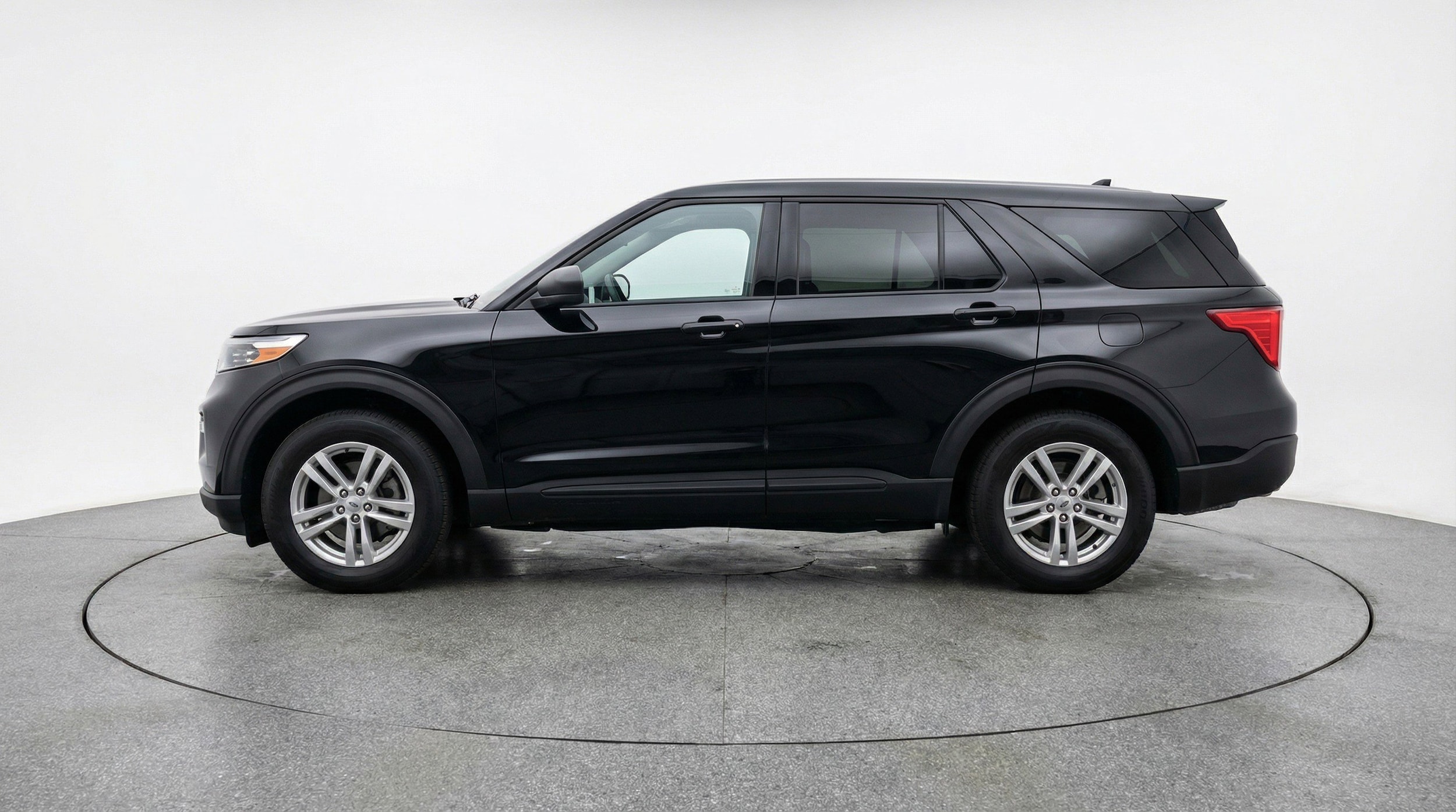 Thumbnail: 2024 Ford Explorer - 5