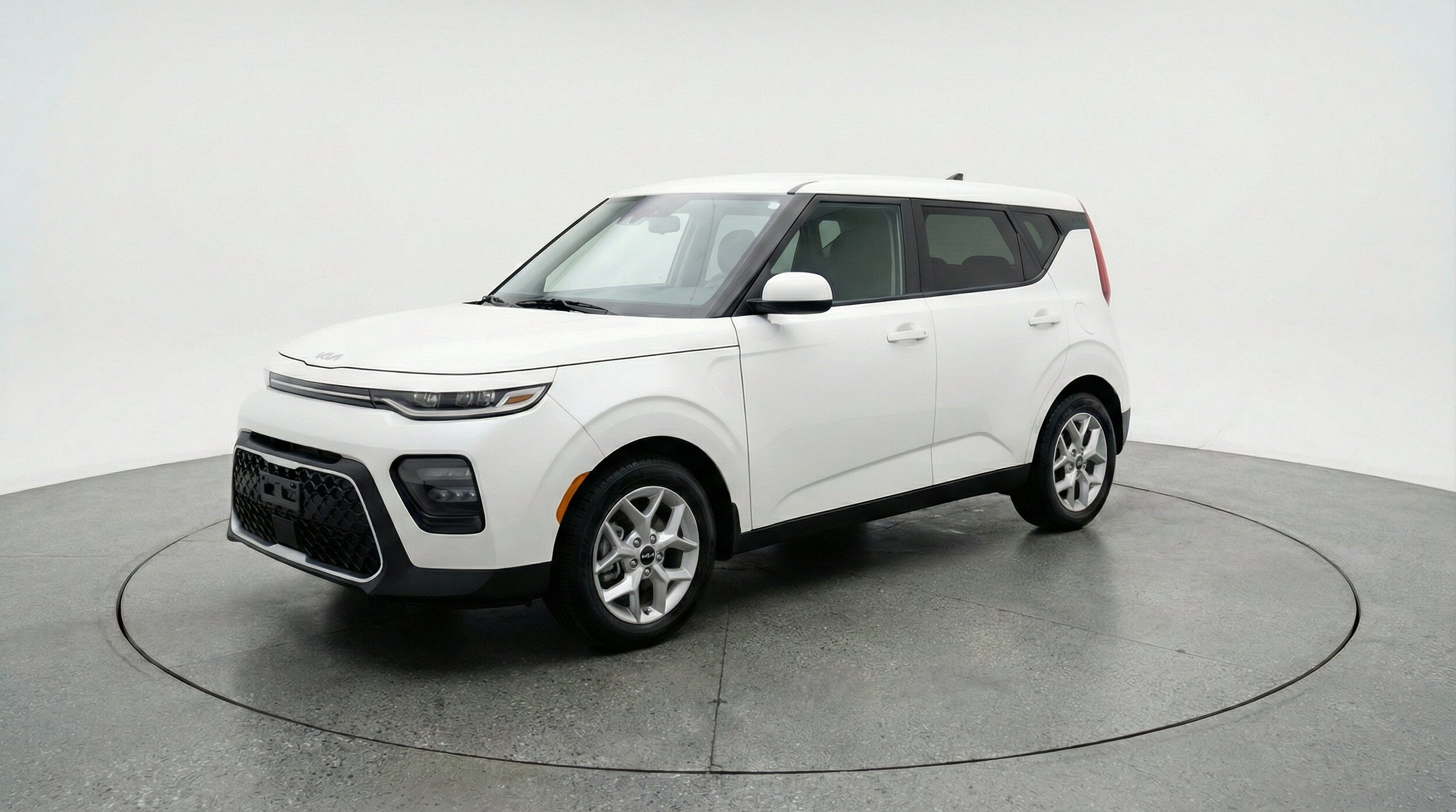 Thumbnail: 2025 Kia Soul - 3