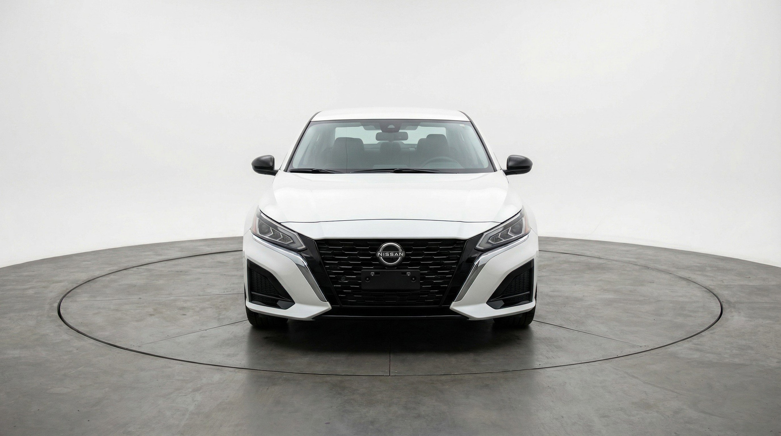 Thumbnail: 2025 Nissan Altima - 2