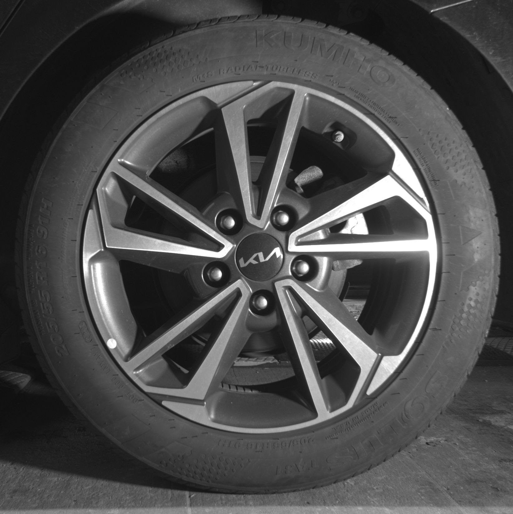 Thumbnail: 2024 Kia Forte - 21