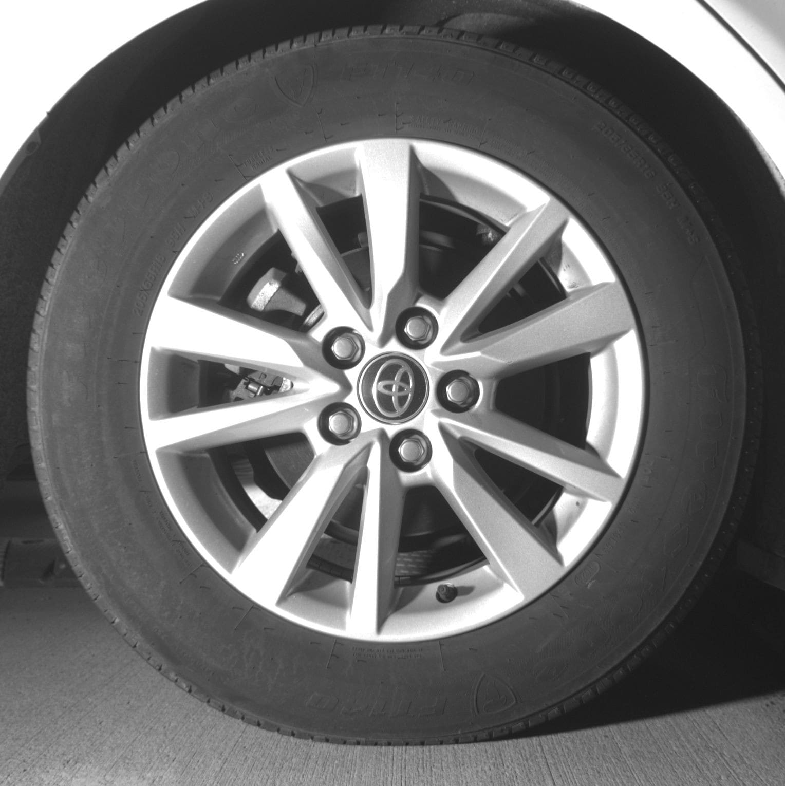 Thumbnail: 2025 Toyota Camry - 12