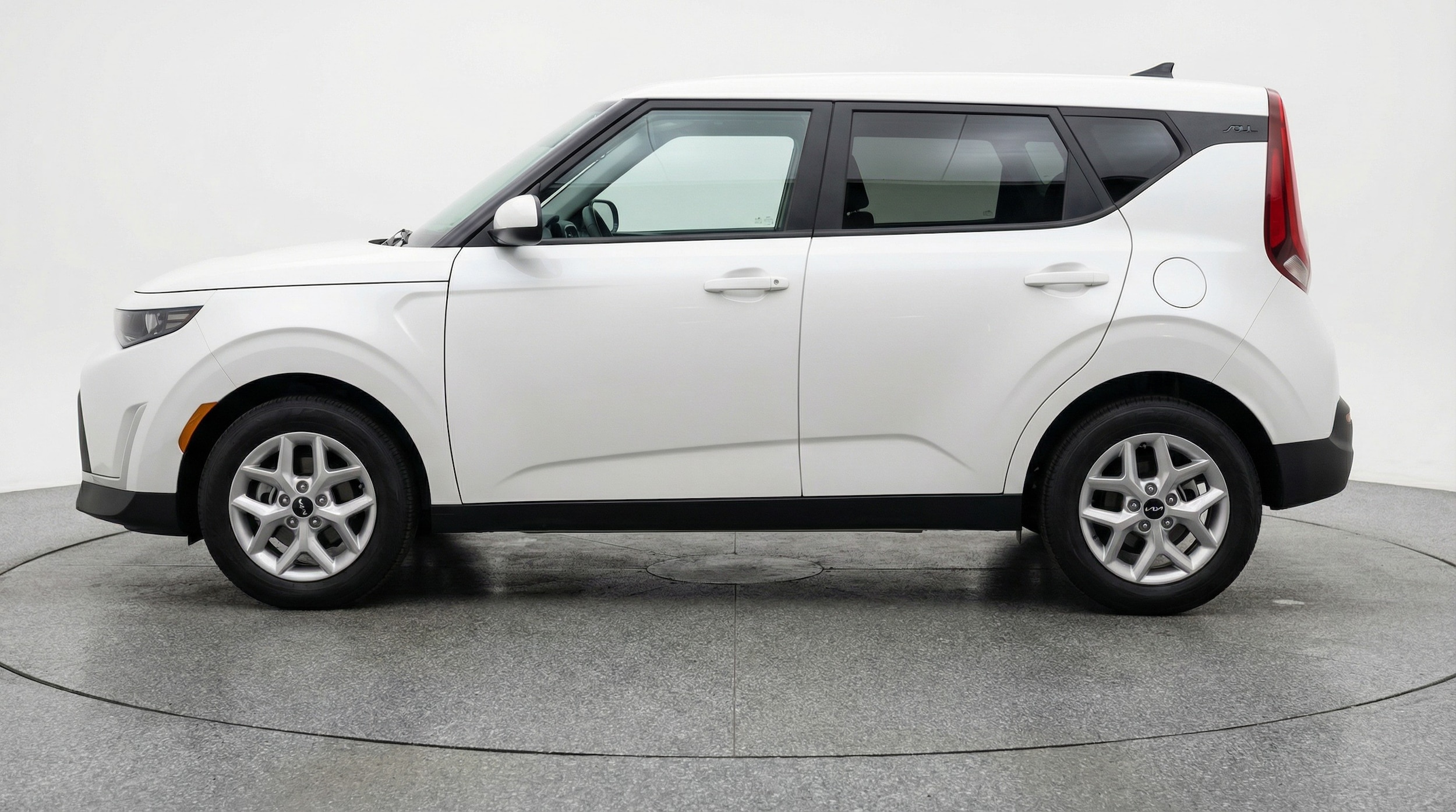 Thumbnail: 2025 Kia Soul - 4