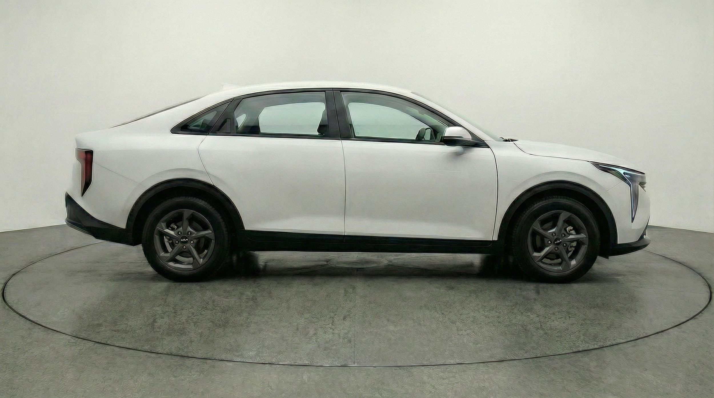 Thumbnail: 2025 Kia K4 - 8