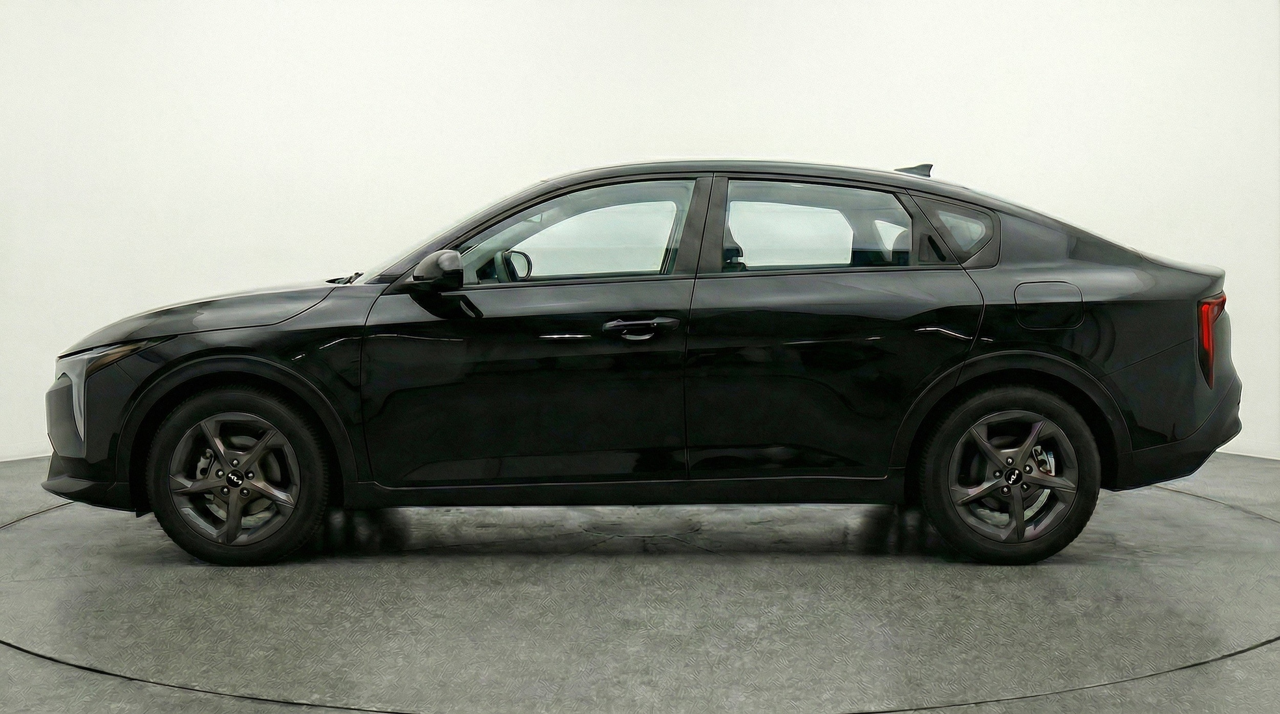 Thumbnail: 2025 Kia K4 - 5