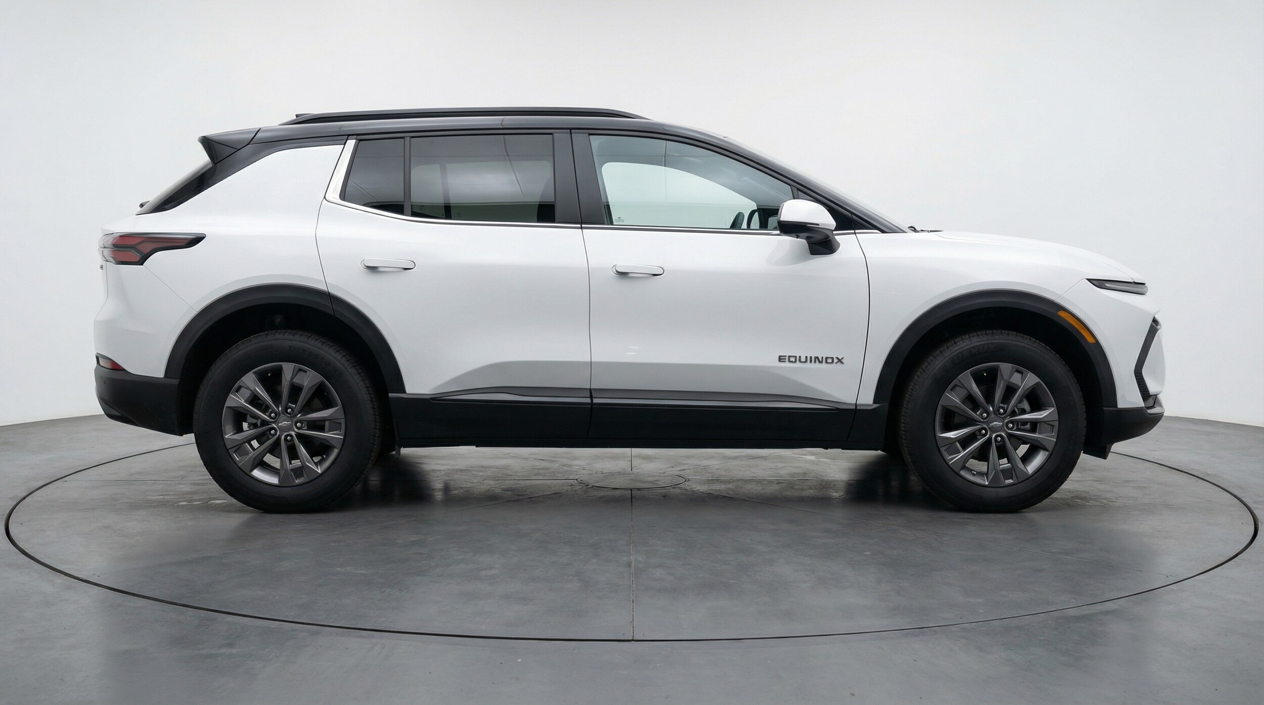 Thumbnail: 2025 Chevrolet Equinox - 8