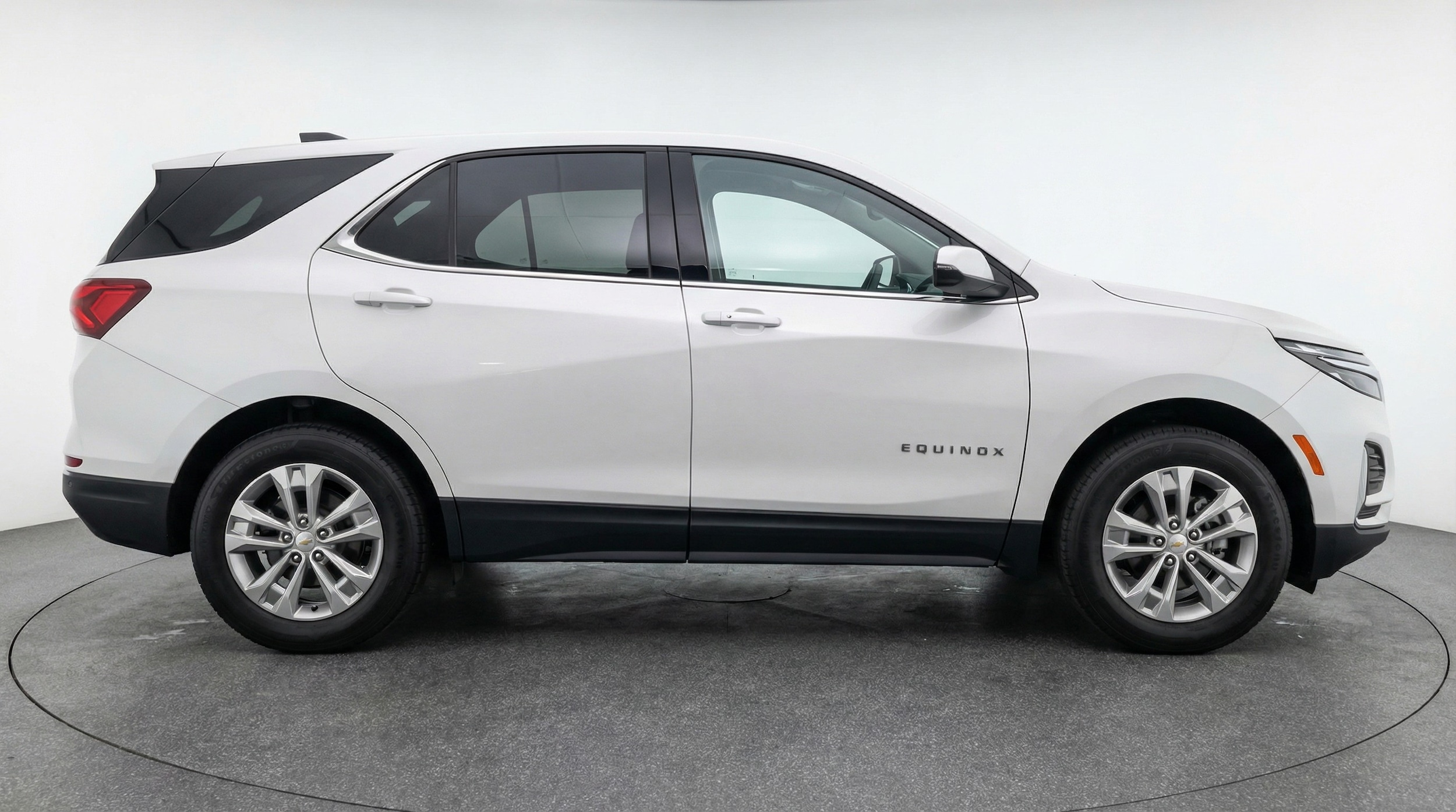 Thumbnail: 2025 Chevrolet Equinox - 8