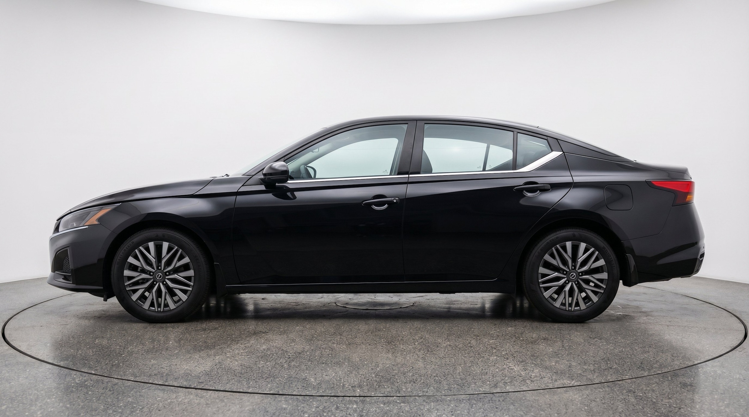 Thumbnail: 2026 Nissan Altima - 5