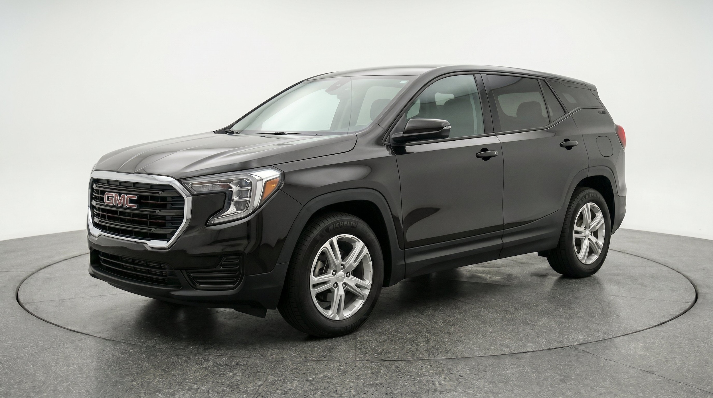 Thumbnail: 2024 GMC Terrain - 3