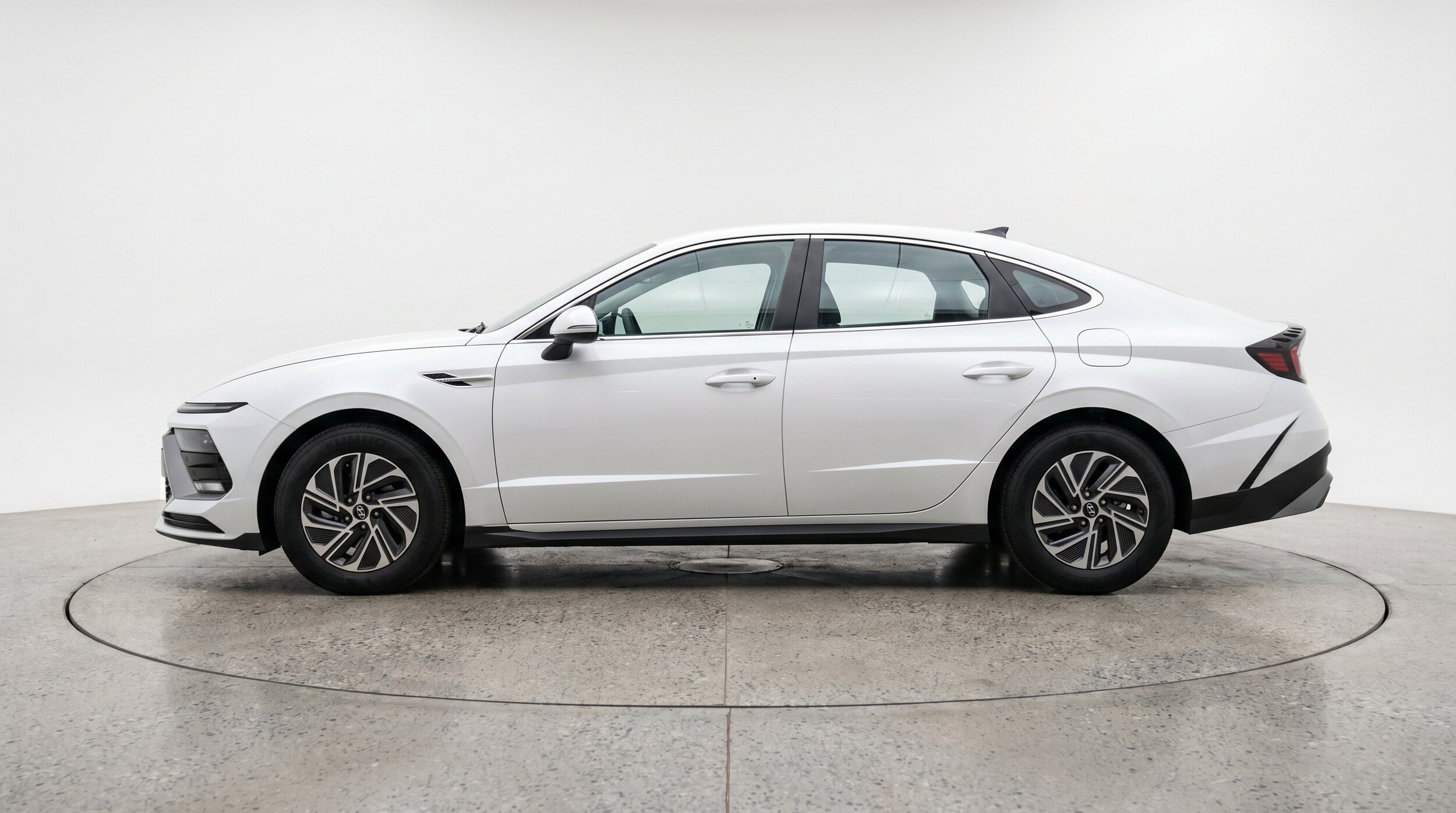 Thumbnail: 2026 Hyundai Sonata - 5