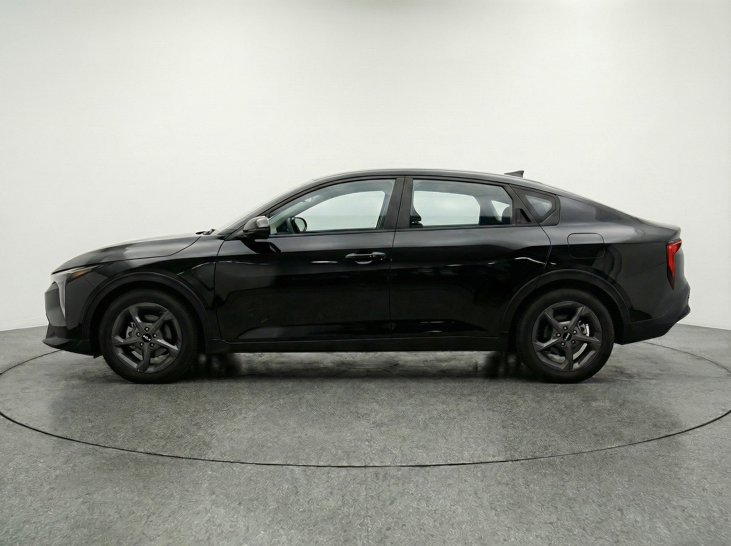 Thumbnail: 2025 Kia K4 - 5