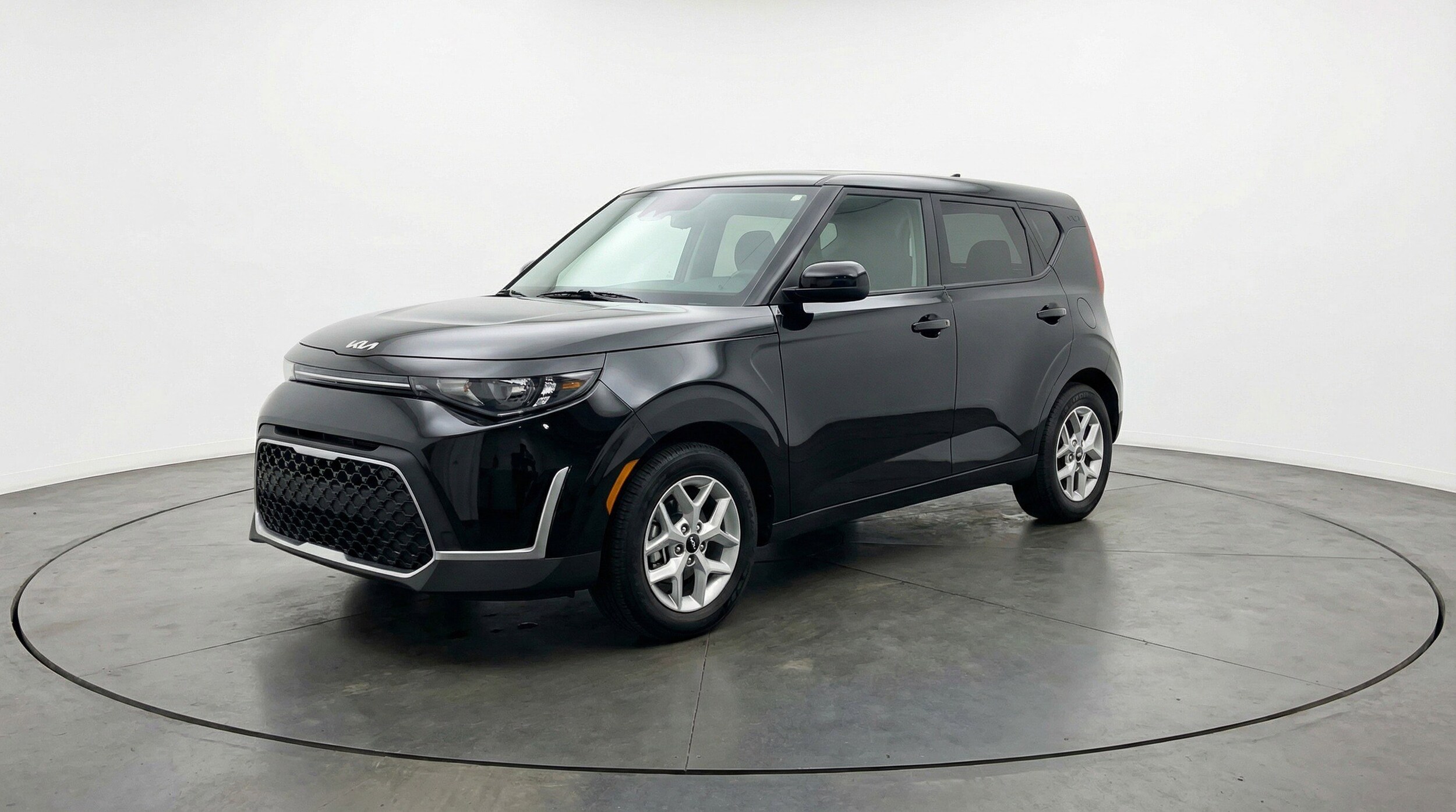 Thumbnail: 2025 Kia Soul - 3