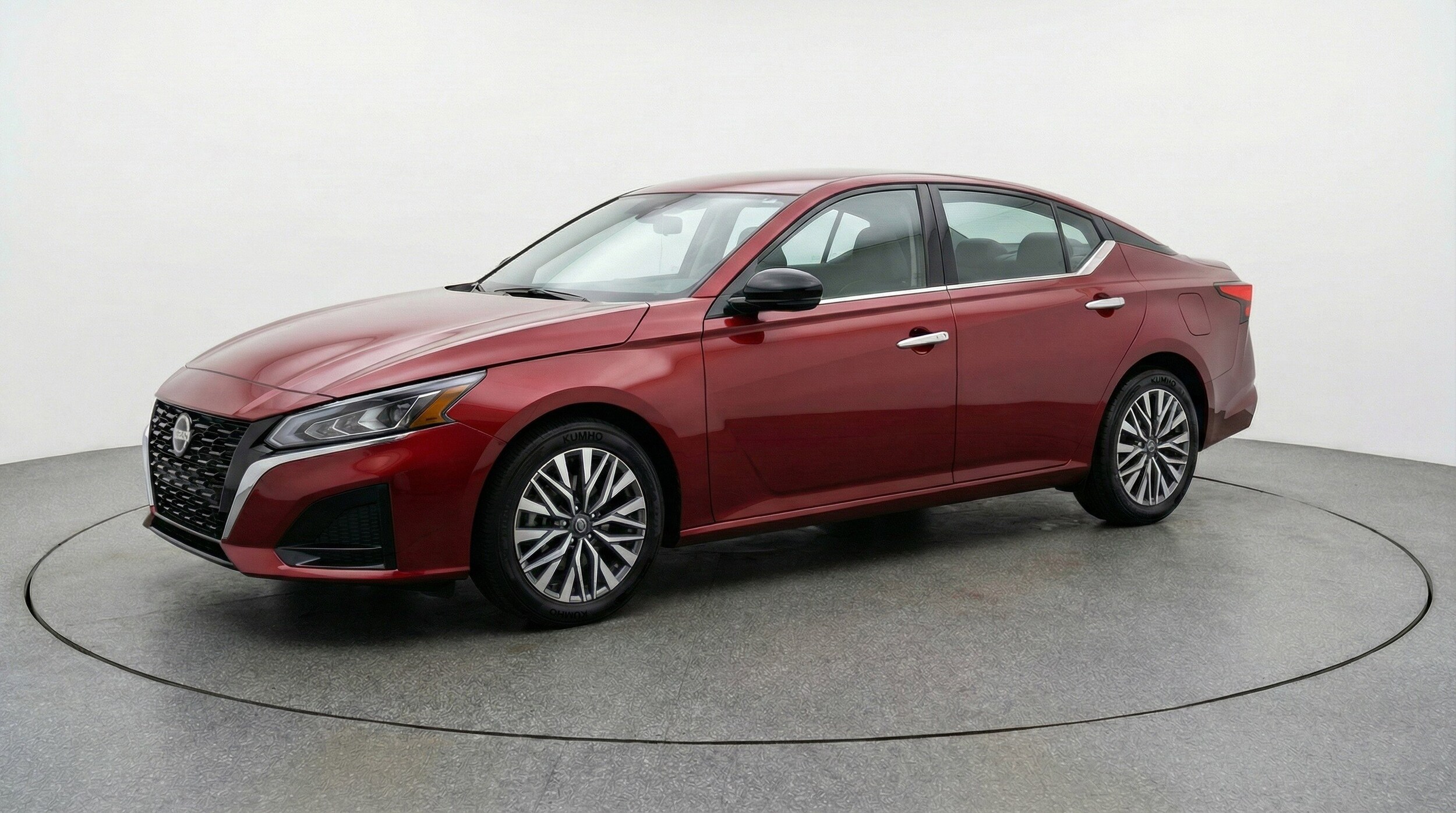 Thumbnail: 2025 Nissan Altima - 3