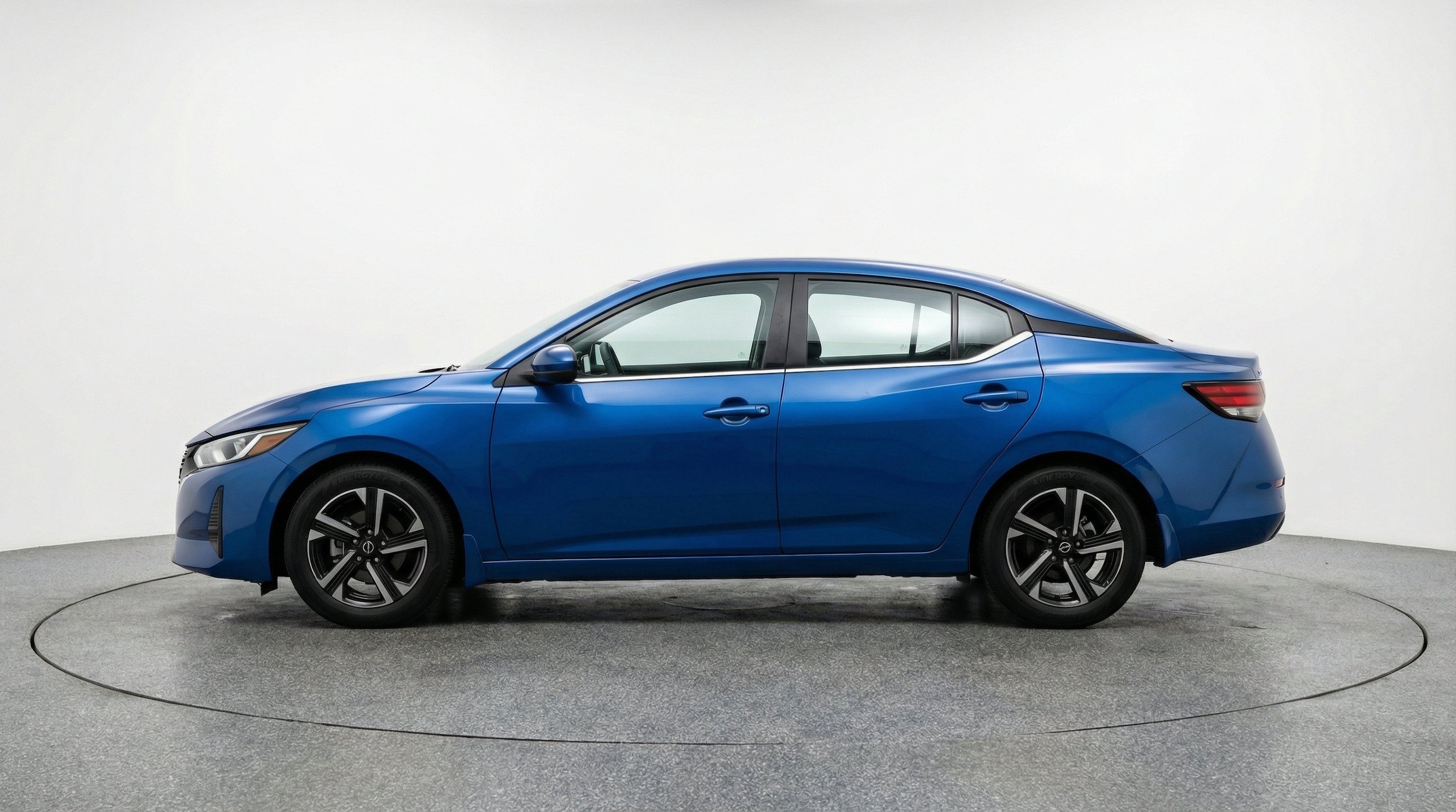 Thumbnail: 2025 Nissan Sentra - 5