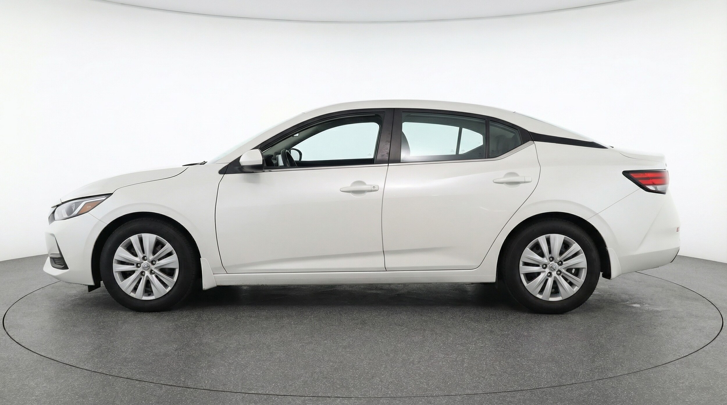 Thumbnail: 2025 Nissan Sentra - 4