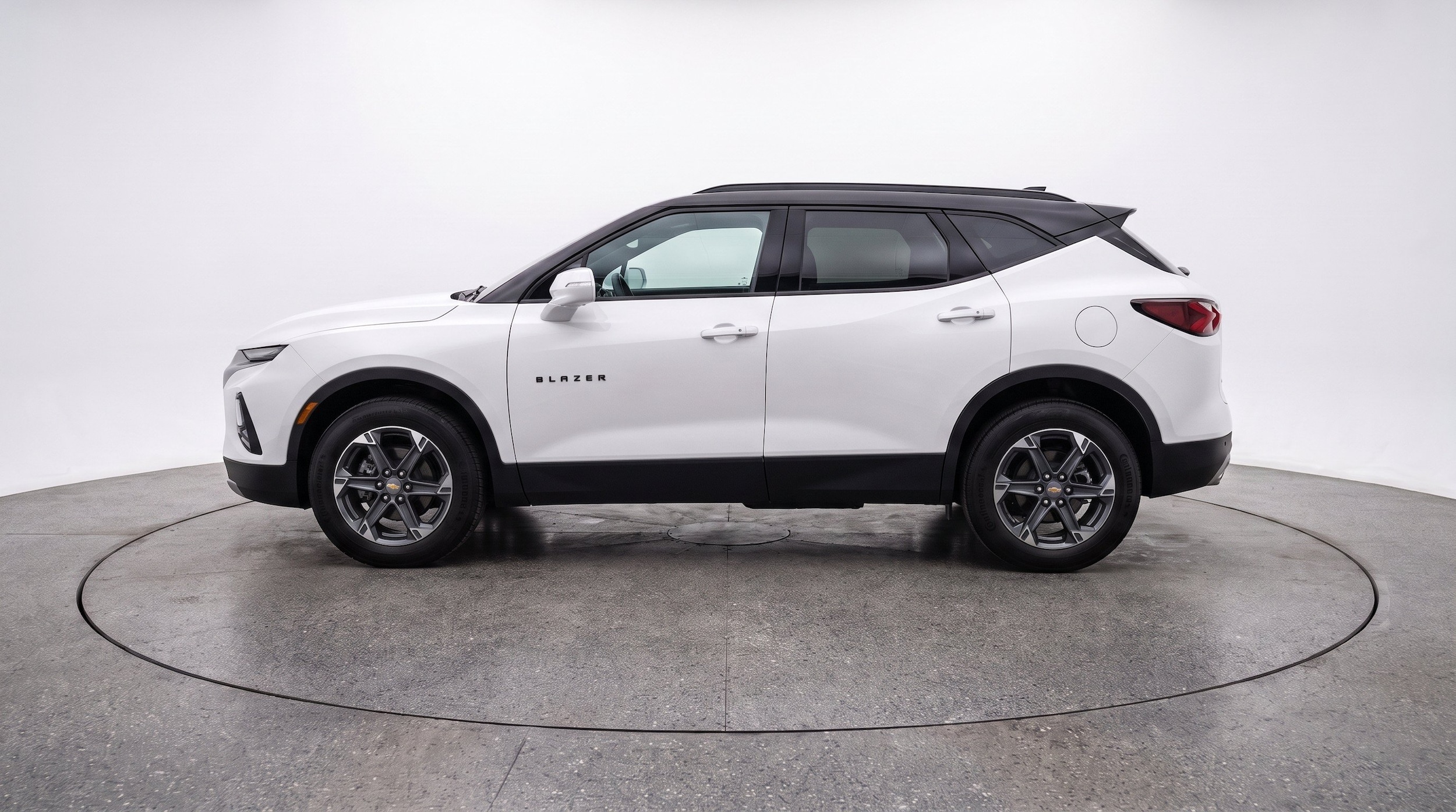 Thumbnail: 2026 Chevrolet Blazer - 5