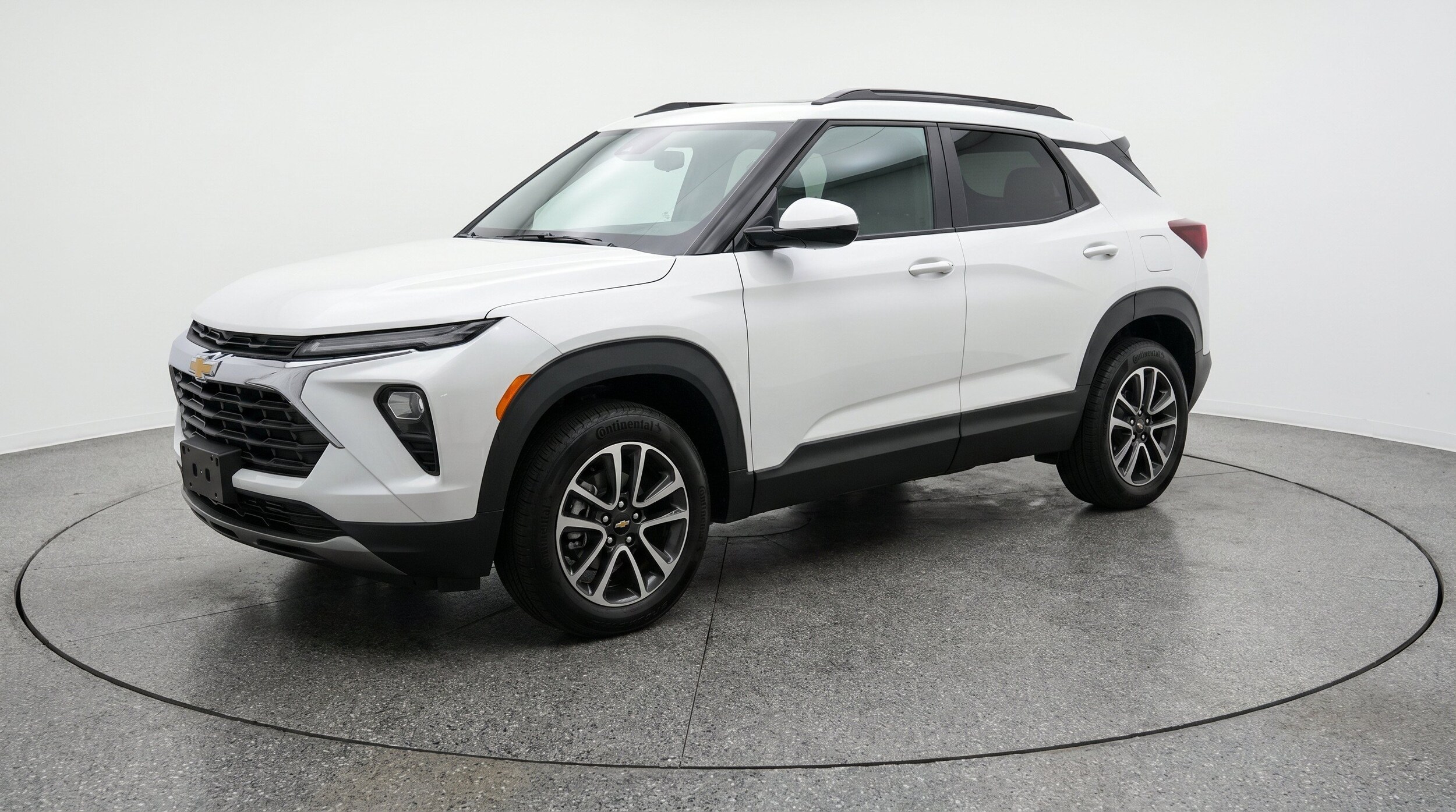 Thumbnail: 2025 Chevrolet TrailBlazer - 3