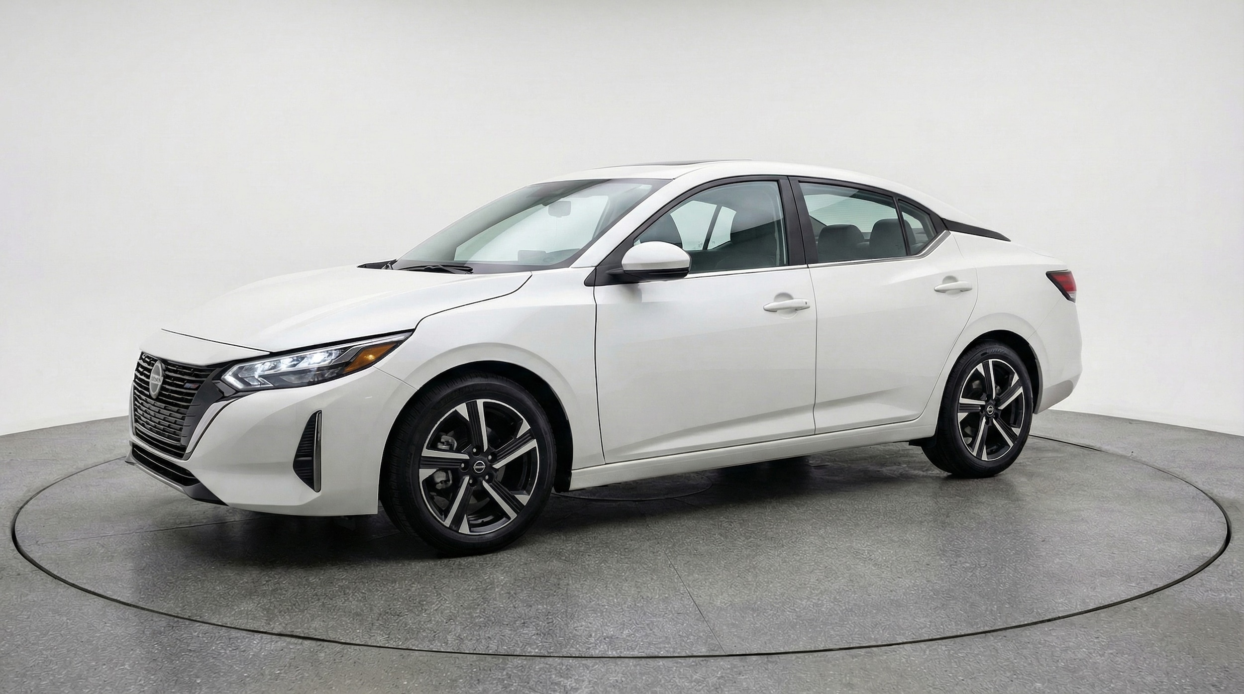 Thumbnail: 2025 Nissan Sentra - 3