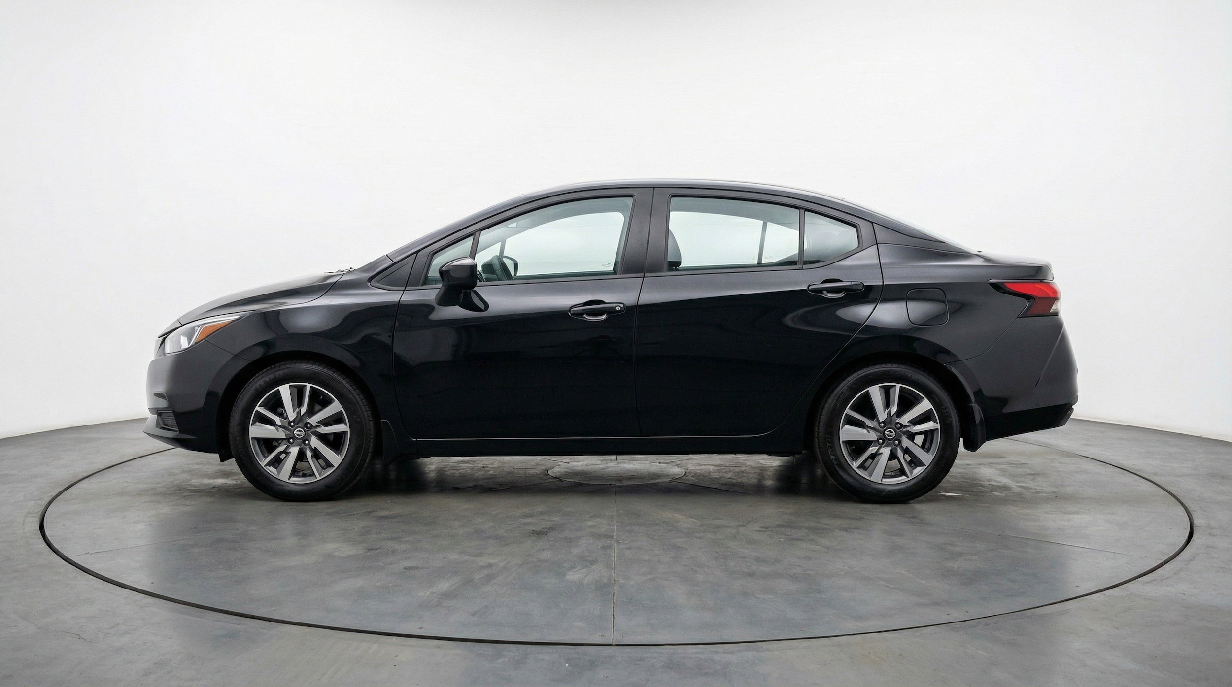 Thumbnail: 2025 Nissan Versa - 5