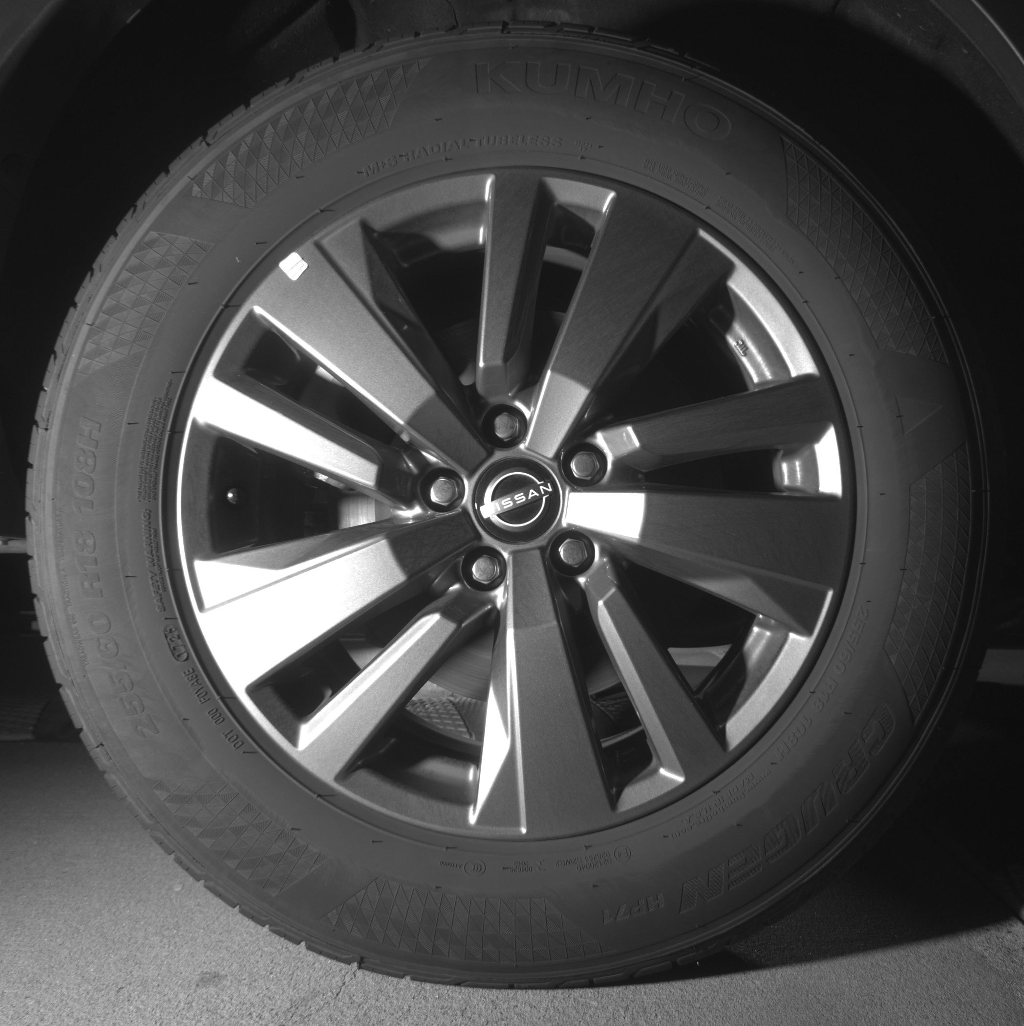 Thumbnail: 2025 Nissan Pathfinder - 12