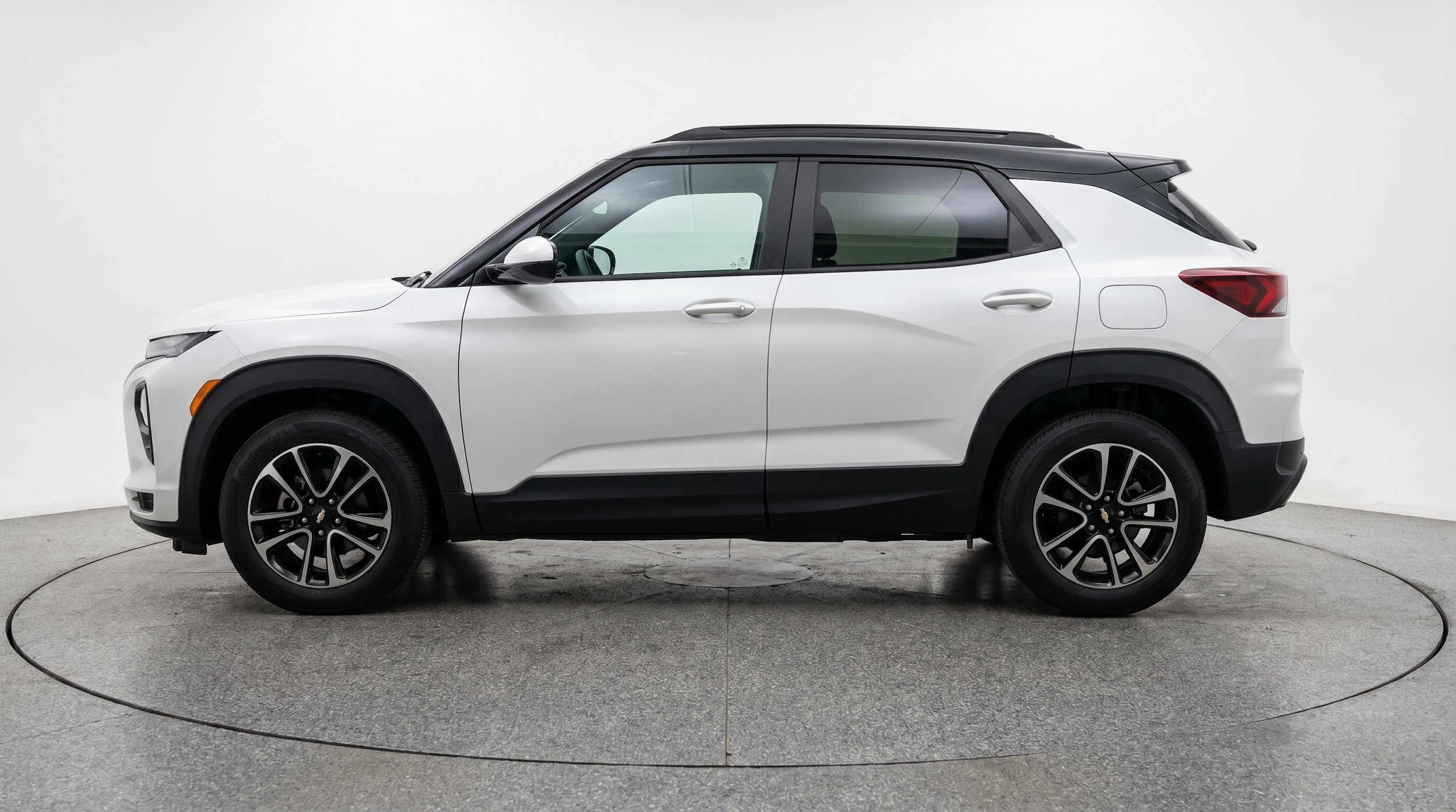 Thumbnail: 2025 Chevrolet TrailBlazer - 5