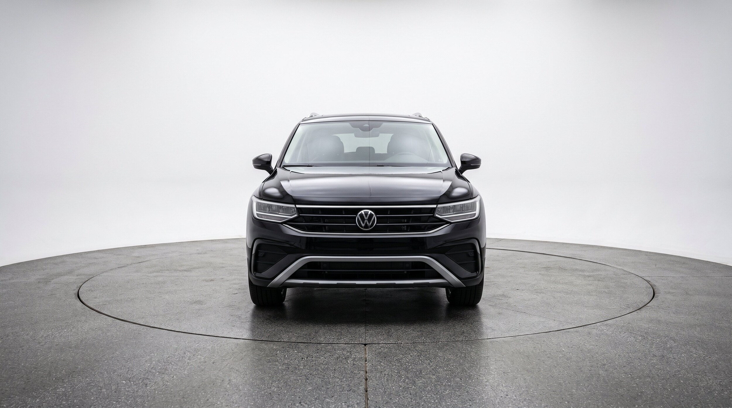 Thumbnail: 2026 Volkswagen Tiguan - 2