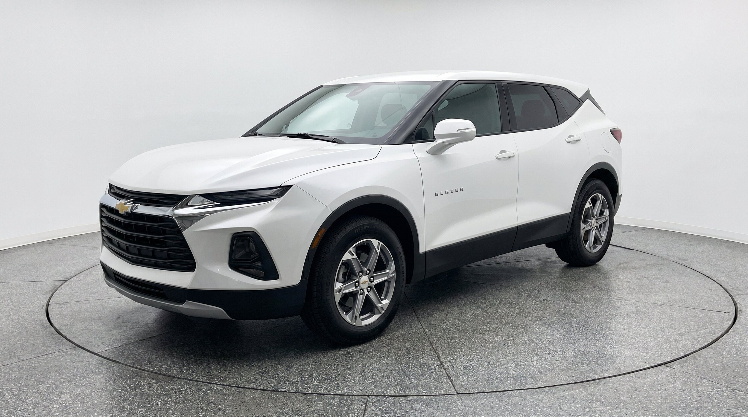 Thumbnail: 2025 Chevrolet Blazer - 3