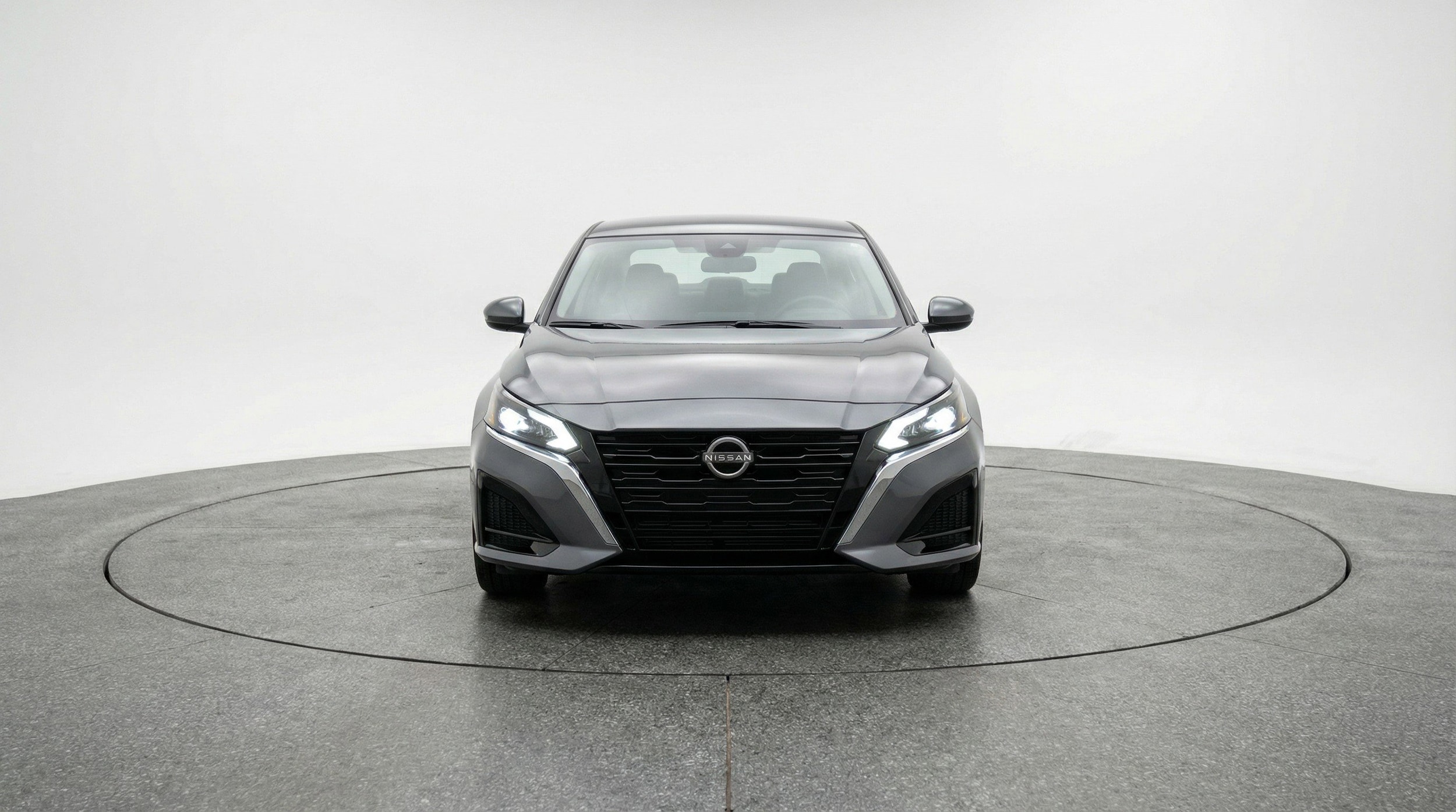 Thumbnail: 2025 Nissan Altima - 2