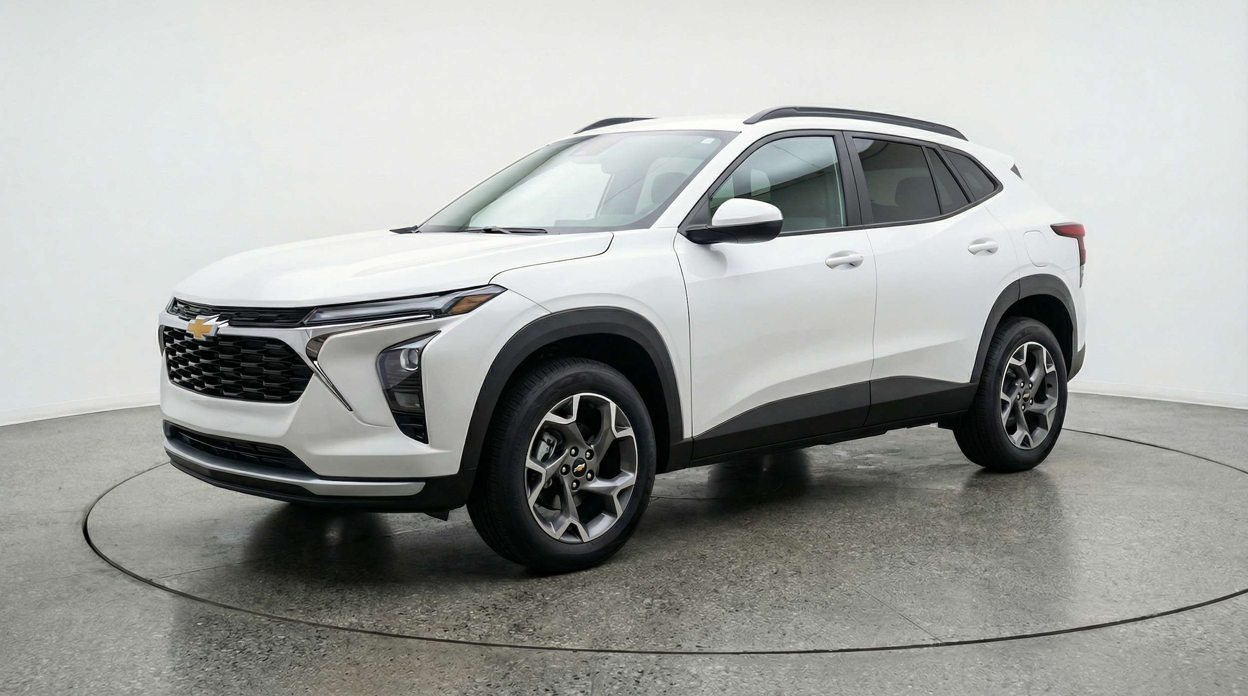 Thumbnail: 2025 Chevrolet Trax - 3