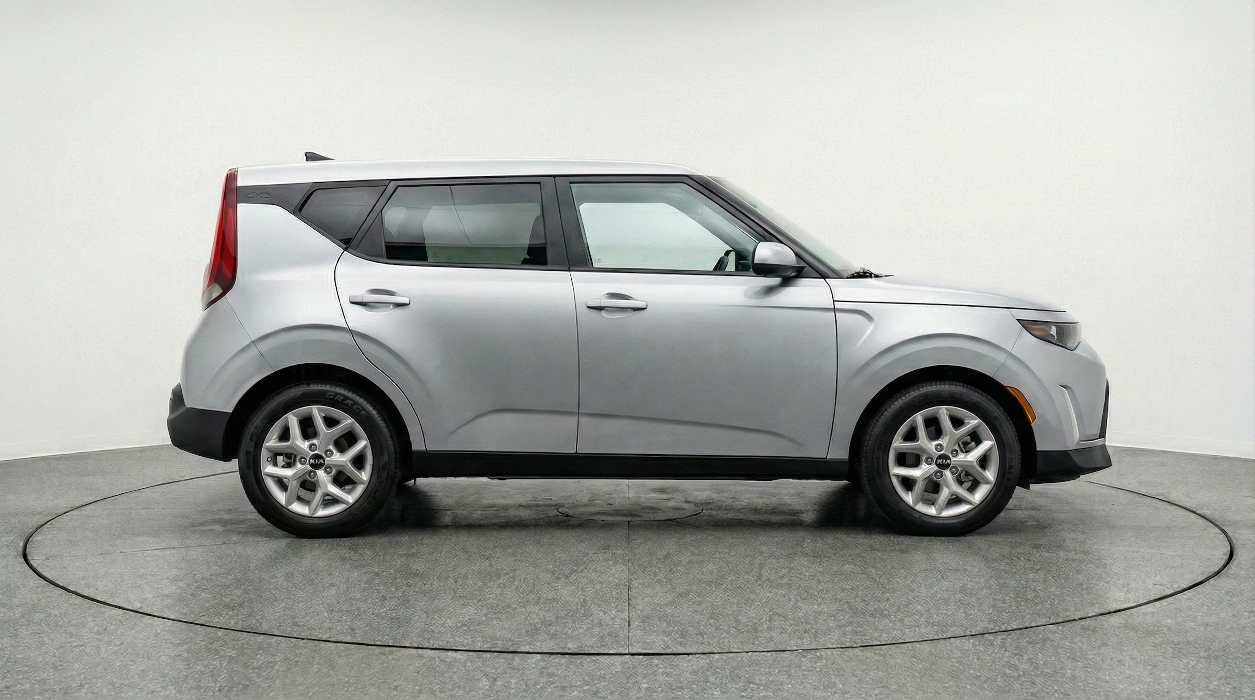 Thumbnail: 2025 Kia Soul - 11