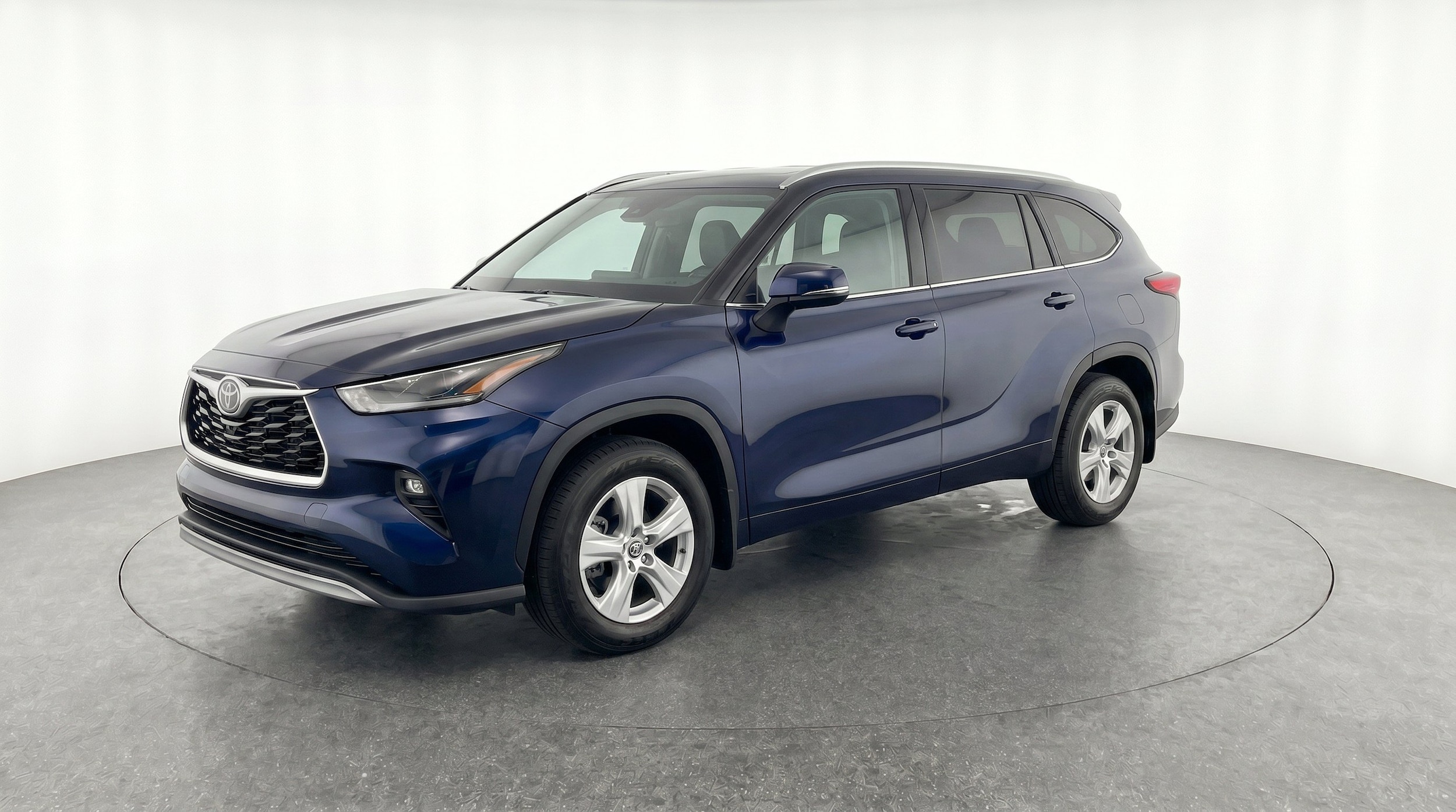 Thumbnail: 2025 Toyota Highlander - 3