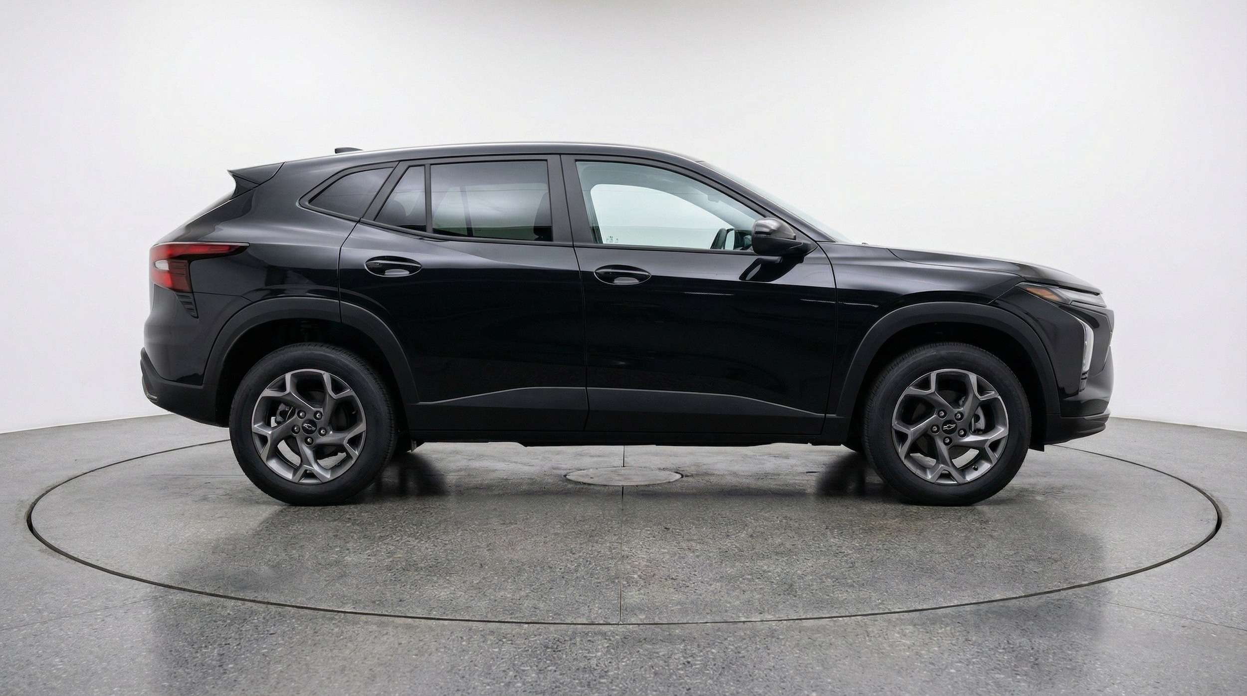 Thumbnail: 2025 Chevrolet Trax - 11