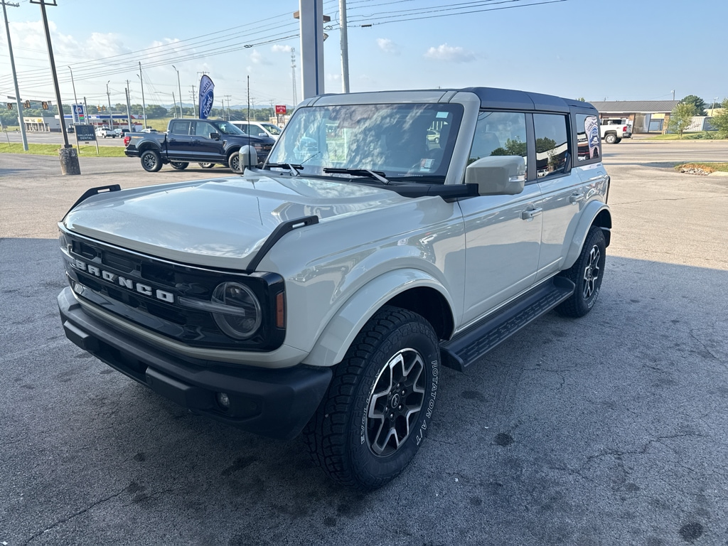 Used 2025 Ford Bronco Outer Banks | One Owner | Clean Carfax