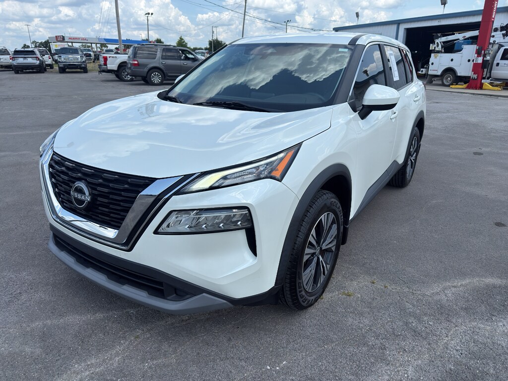 Used 2023 Nissan Rogue SV Sport Utility