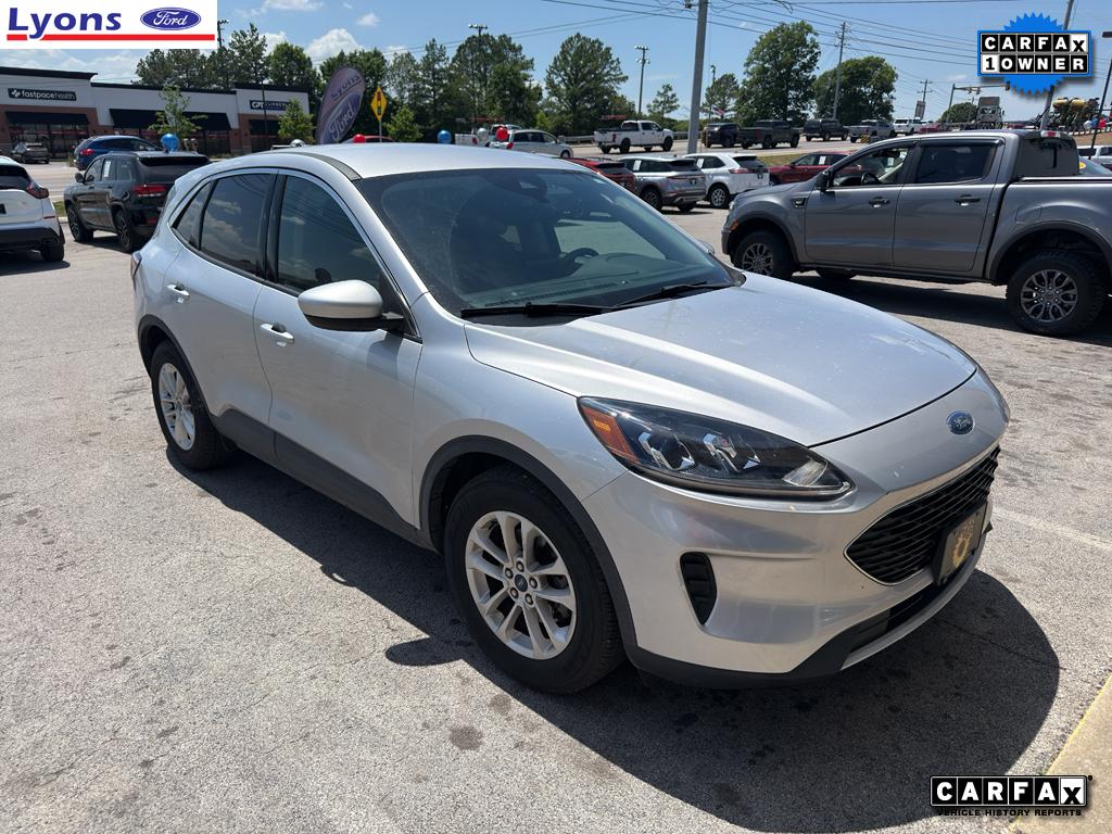 2020 Ford Escape SE FWD's photo
