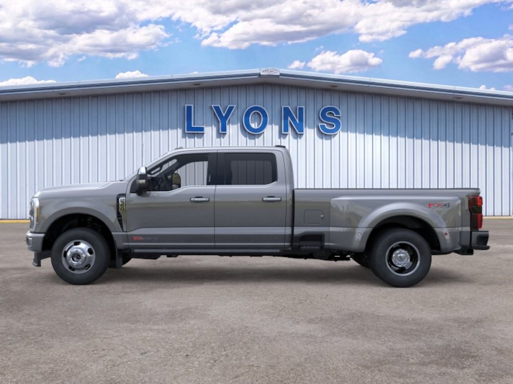 New 2026 Ford F-350 Platinum Crew Cab