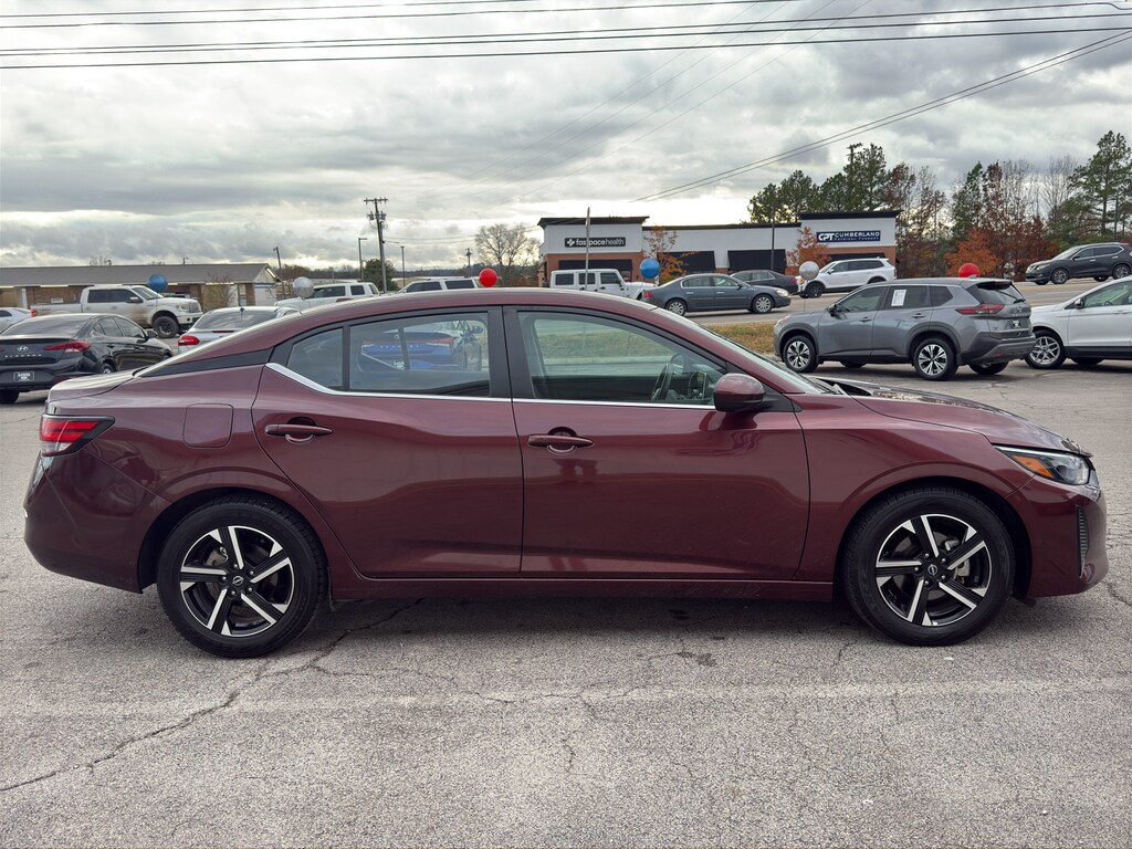 2024 Nissan Sentra SV photo 4