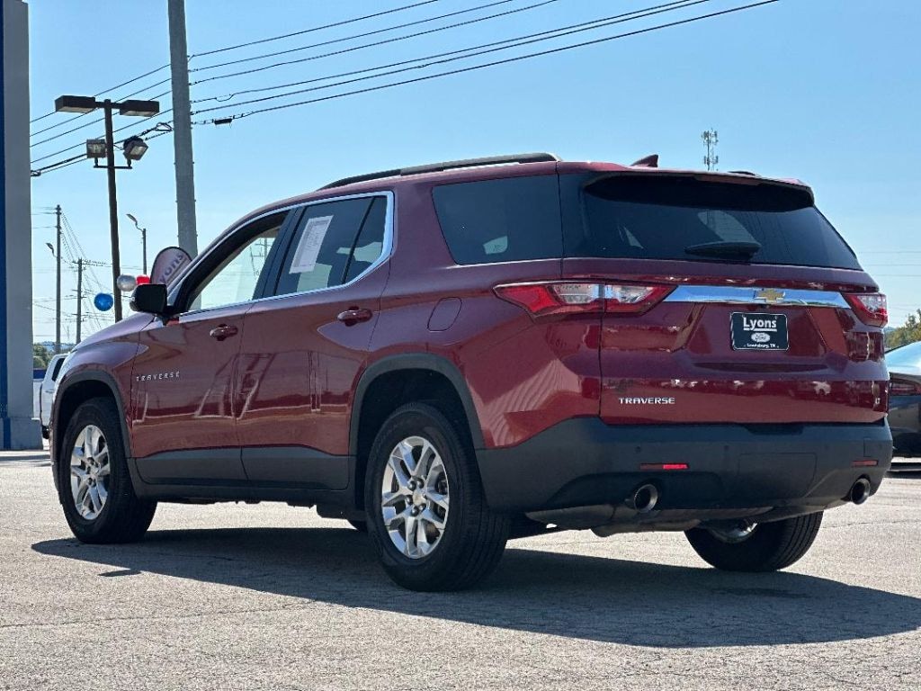 Used 2020 Chevrolet Traverse LT | Clean Carfax | 3rd Row SUV