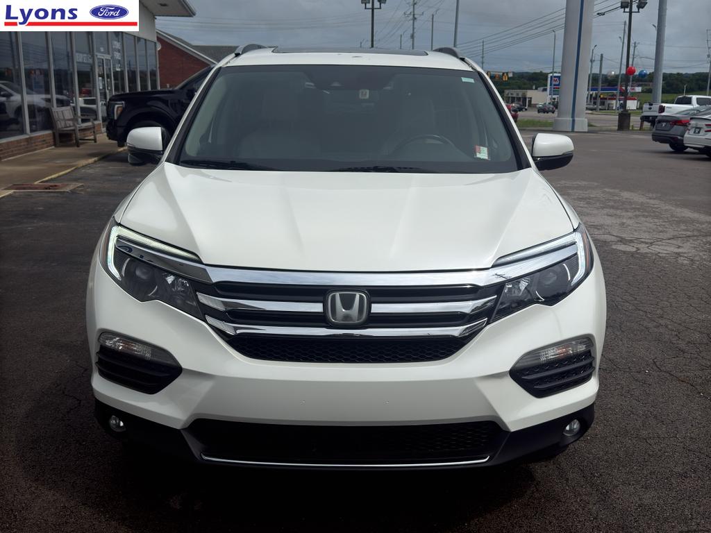 Used 2016 Honda Pilot Touring with VIN 5FNYF6H9XGB098943 for sale in Lewisburg, TN