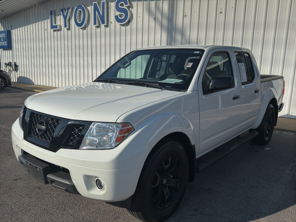 Used 2021 Nissan Frontier SV Crew Cab