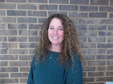 Staff member Sherrie Mitchell from 9ddb444ad852