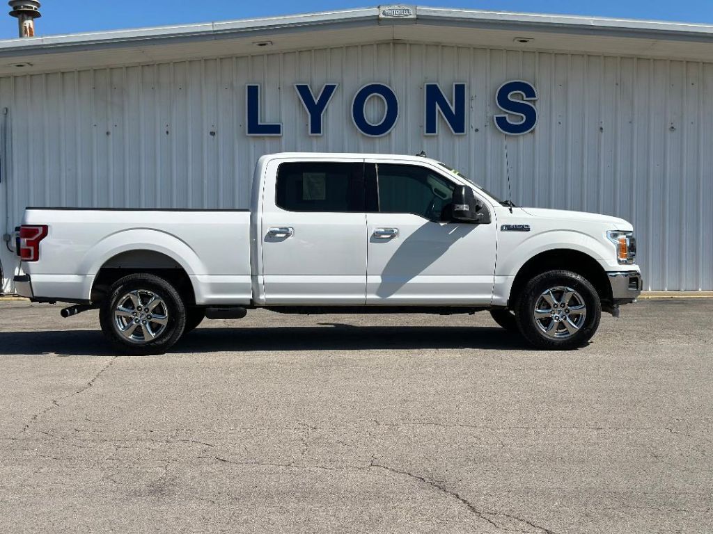 2019 Ford F-150 XLT photo 2