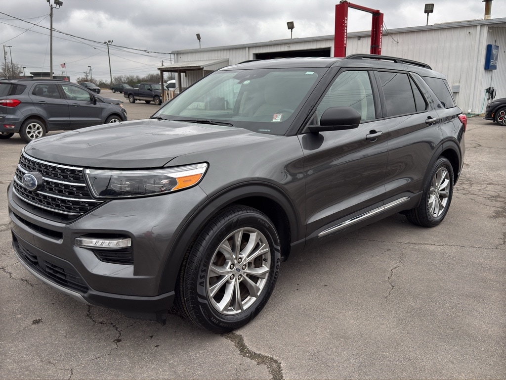 2020 Ford Explorer XLT's photo