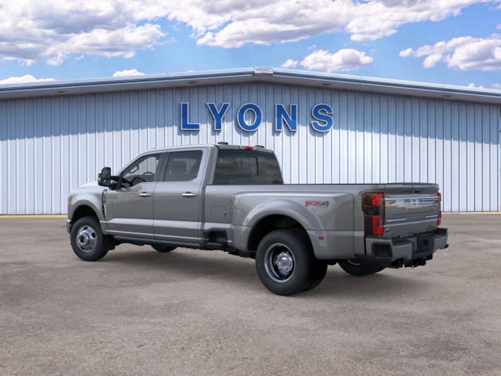 New 2026 Ford F-350 Platinum Crew Cab