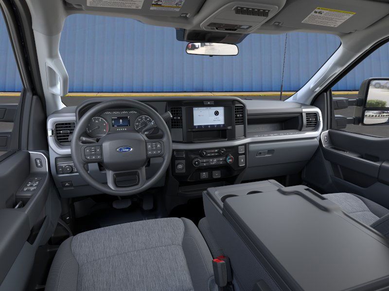 2025 Ford F-250 Super Duty XL - Photo 9