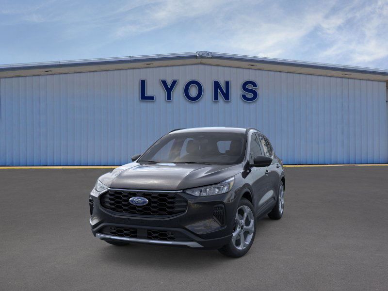 2026 Ford Escape ST-Line photo 2