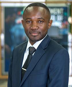 Staff member Boris O. from ID_1ed48a360303