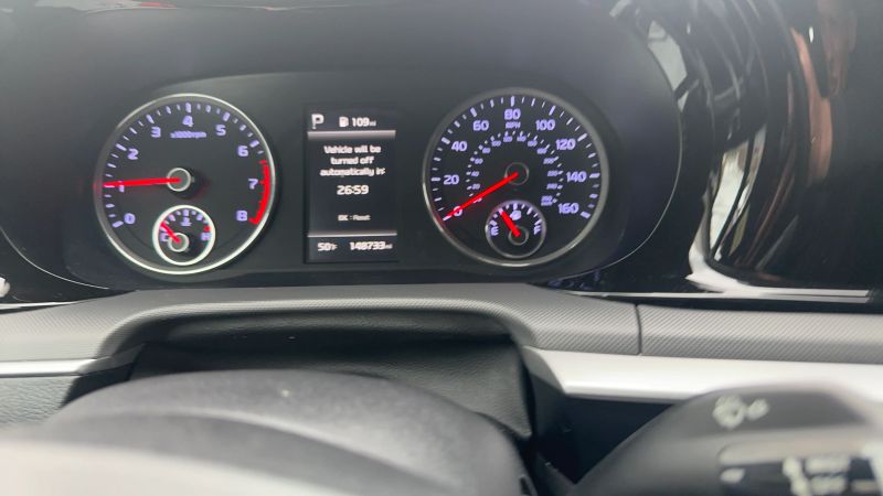 2021 Kia K5 LXS - Photo 13